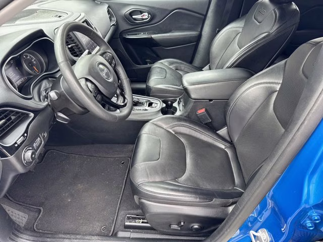 2023 Hydro Blue Pearlcoat Jeep Cherokee Altitude Lux 4X4 SUV