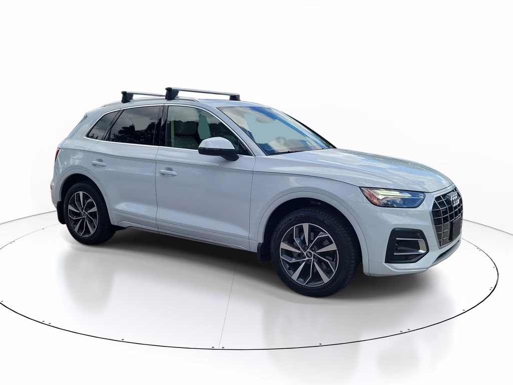2021 Glacier White Metallic Audi Q5 Premium AWD SUV
