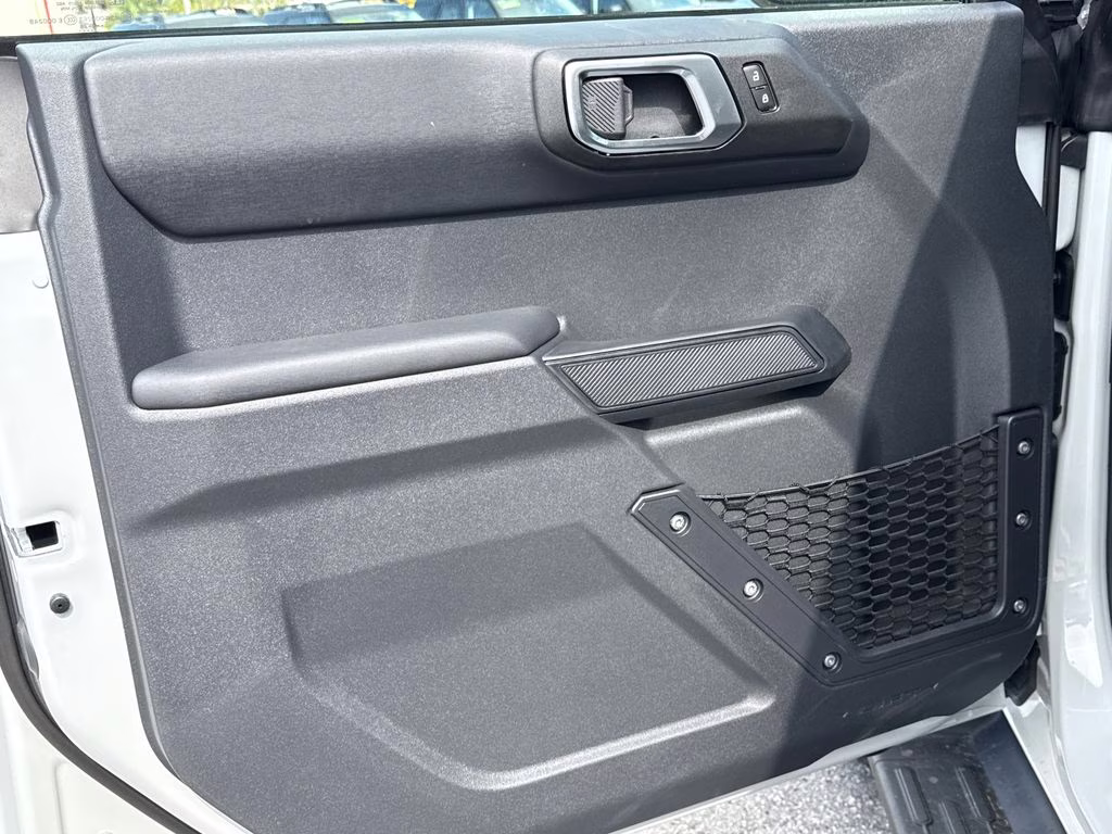 2026 Avalanche Gray Ford Bronco Outer Banks 4X4 SUV