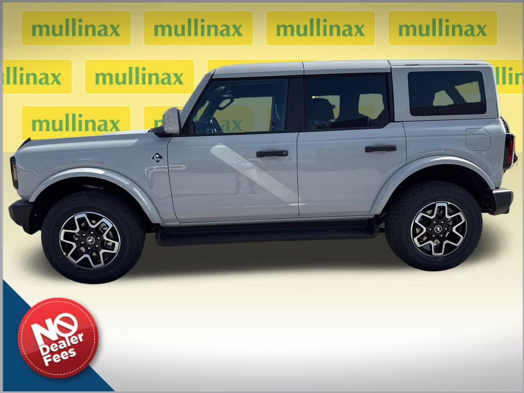 2026 Avalanche Gray Ford Bronco Outer Banks 4X4 SUV