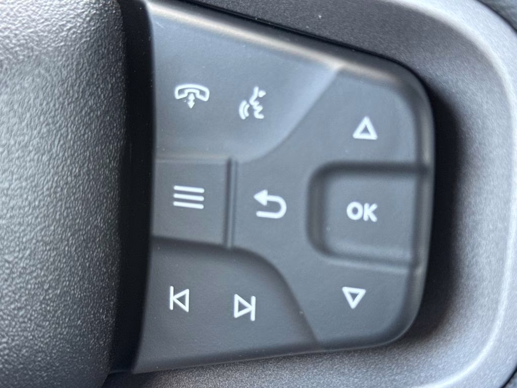 2026 Avalanche Gray Ford Bronco Outer Banks 4X4 SUV