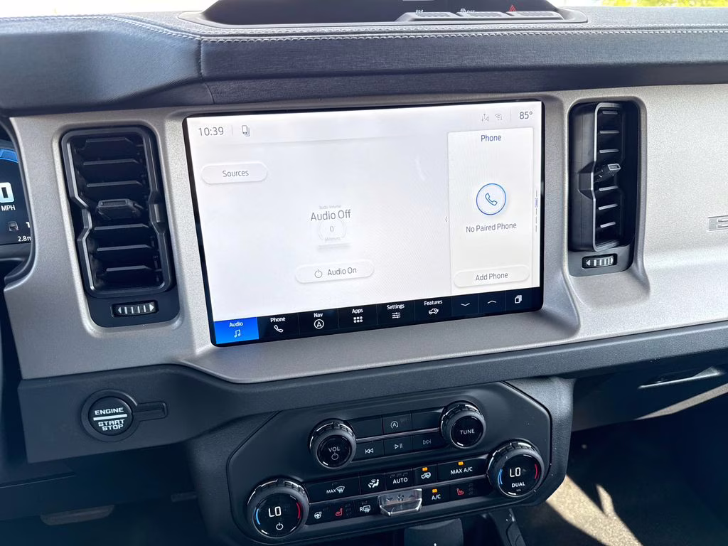 2026 Avalanche Gray Ford Bronco Outer Banks 4X4 SUV