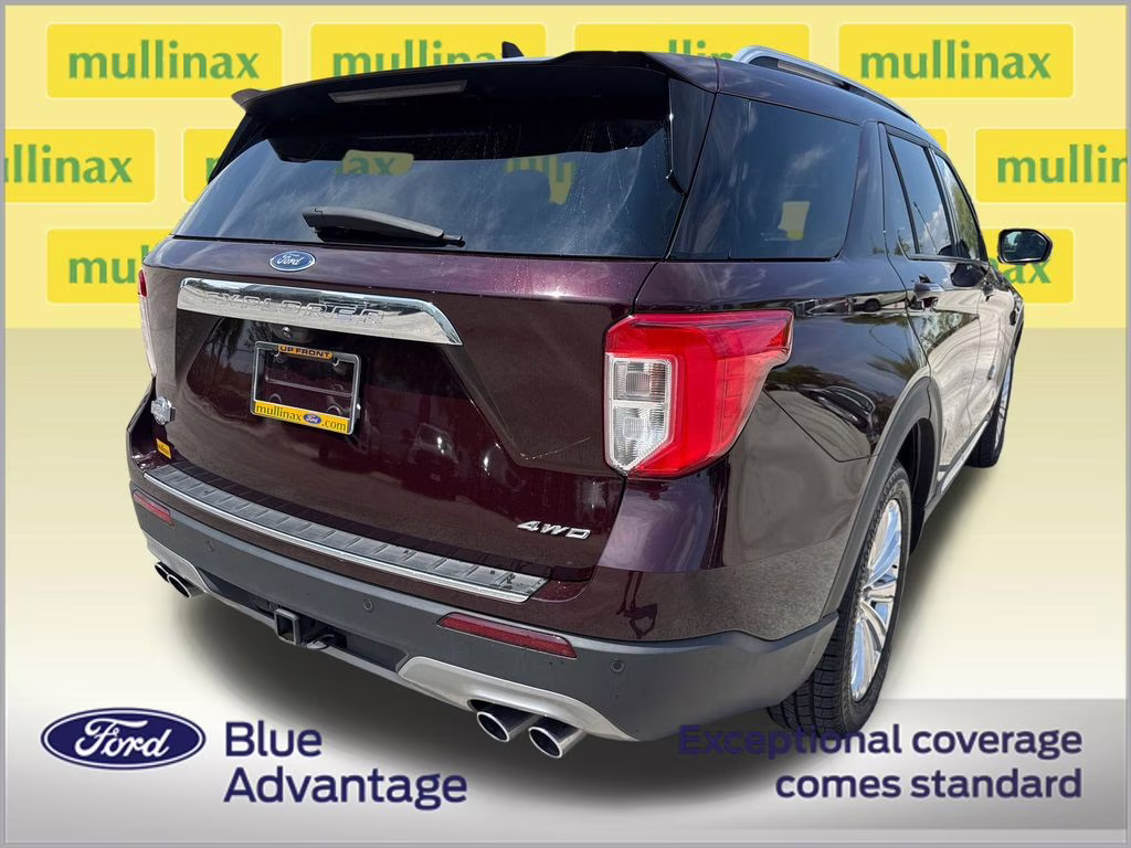 2023 Jewel Red Metallic Tinted Clearcoat Ford Explorer King Ranch 4X4 SUV