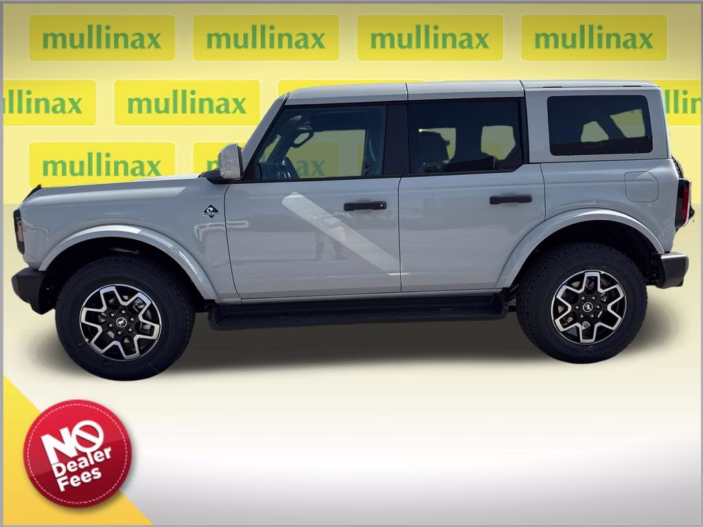 2026 Avalanche Gray Ford Bronco Outer Banks 4X4 SUV