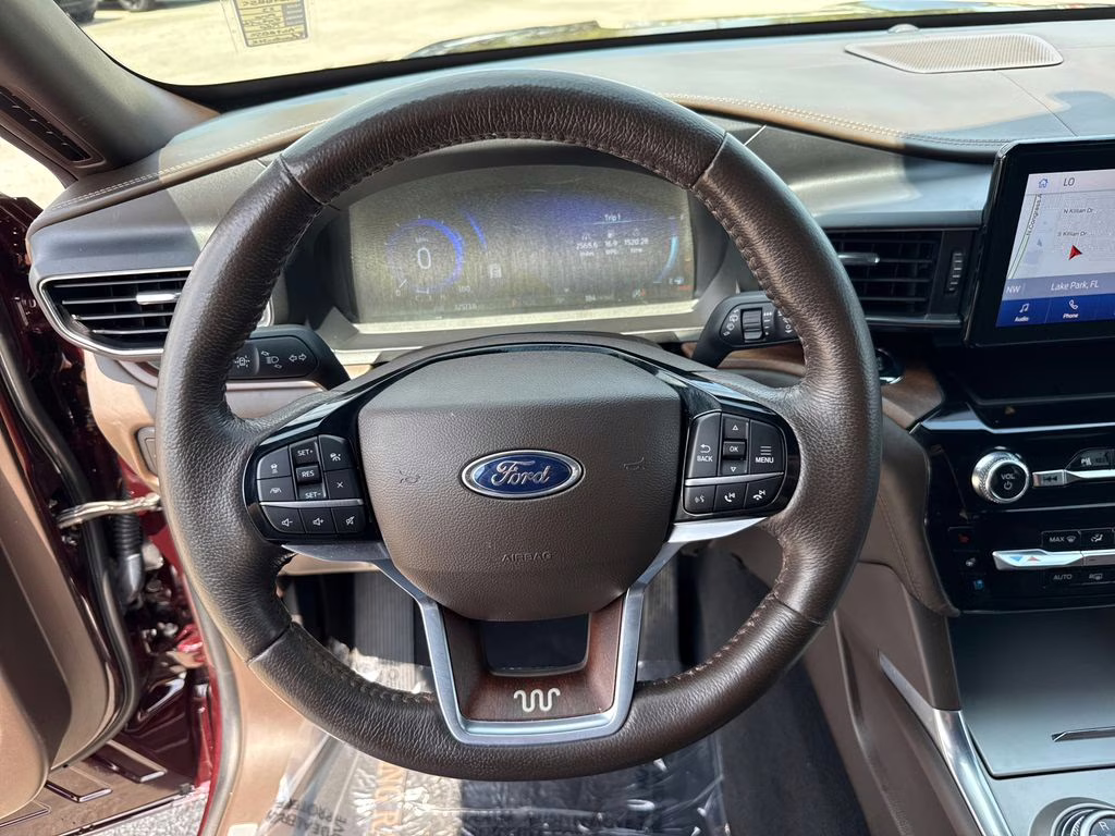 2023 Jewel Red Metallic Tinted Clearcoat Ford Explorer King Ranch 4X4 SUV