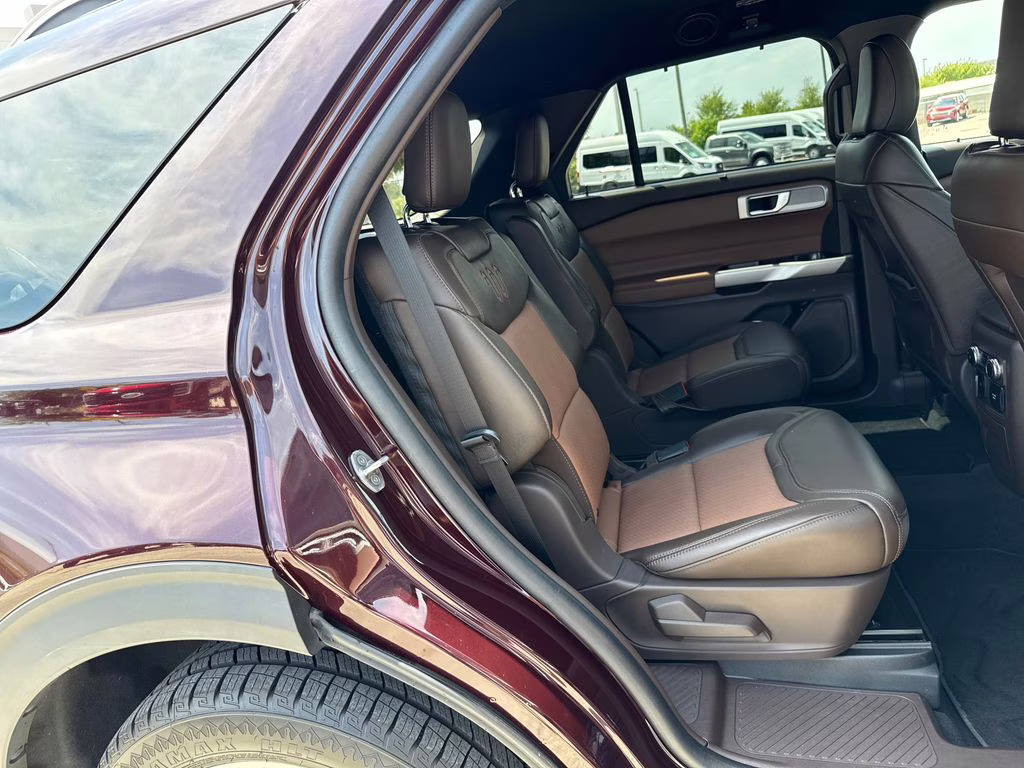 2023 Jewel Red Metallic Tinted Clearcoat Ford Explorer King Ranch 4X4 SUV