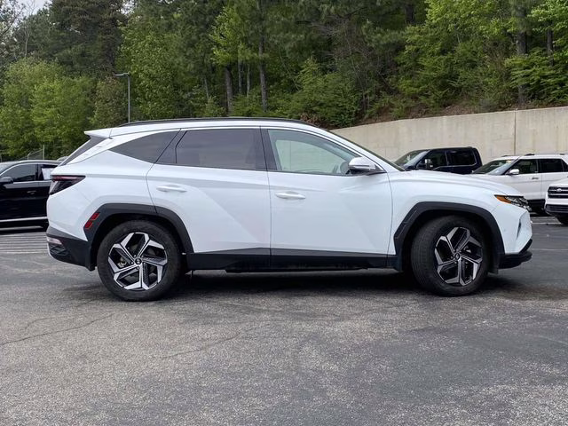 2022 Quartz White Hyundai Tucson Limited FWD SUV