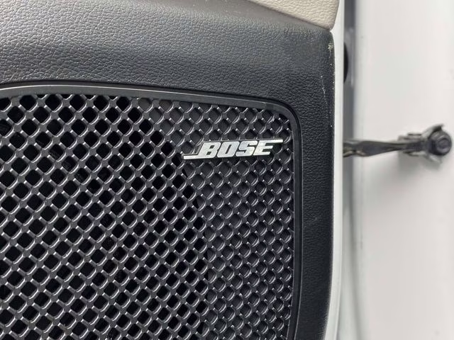 2022 Quartz White Hyundai Tucson Limited FWD SUV