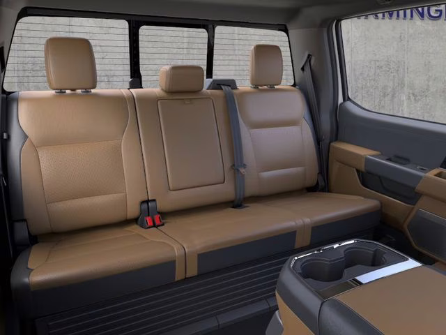 2026 White Ford Super Duty F-250 SRW Lariat 4X4 Truck