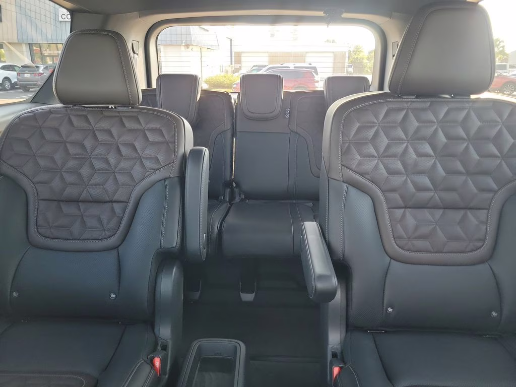 2026 Alpine Metallic Nissan Armada Platinum Reserve 4X4 SUV