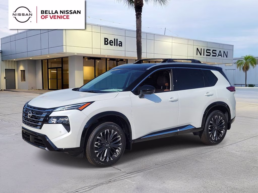 2026 Everest White Pearl/Super Black Nissan Rogue Platinum AWD SUV