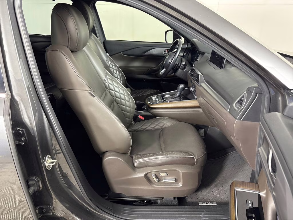 2021 Machine Gray Metallic Mazda CX-9 Signature AWD SUV