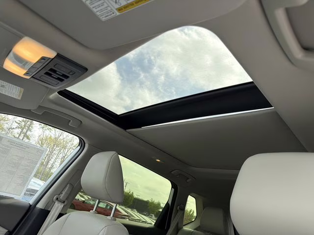 2026 Everest White Pearl Tricoat Nissan Rogue Dark Armor AWD SUV