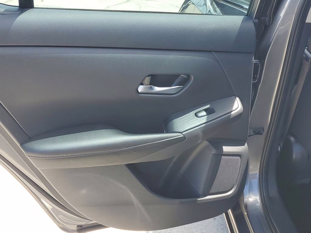 2022 Gun Metallic Nissan Sentra SV FWD Sedan