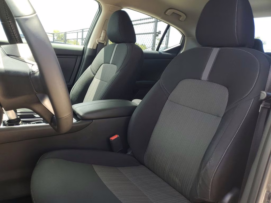2022 Gun Metallic Nissan Sentra SV FWD Sedan