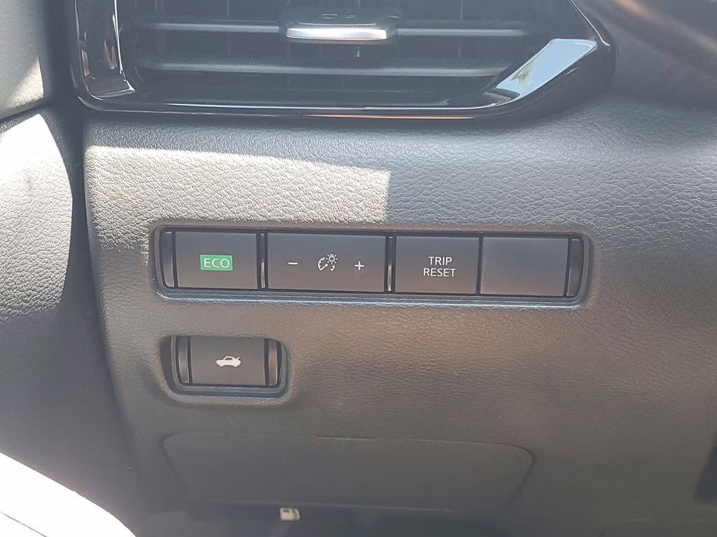 2022 Gun Metallic Nissan Sentra SV FWD Sedan