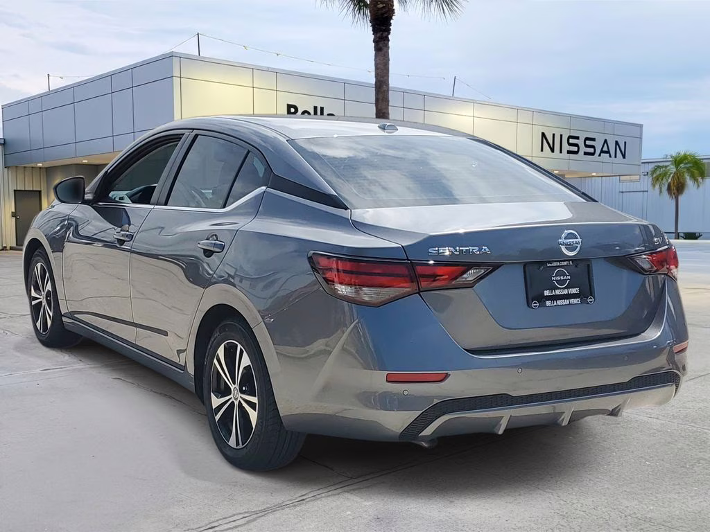 2022 Gun Metallic Nissan Sentra SV FWD Sedan