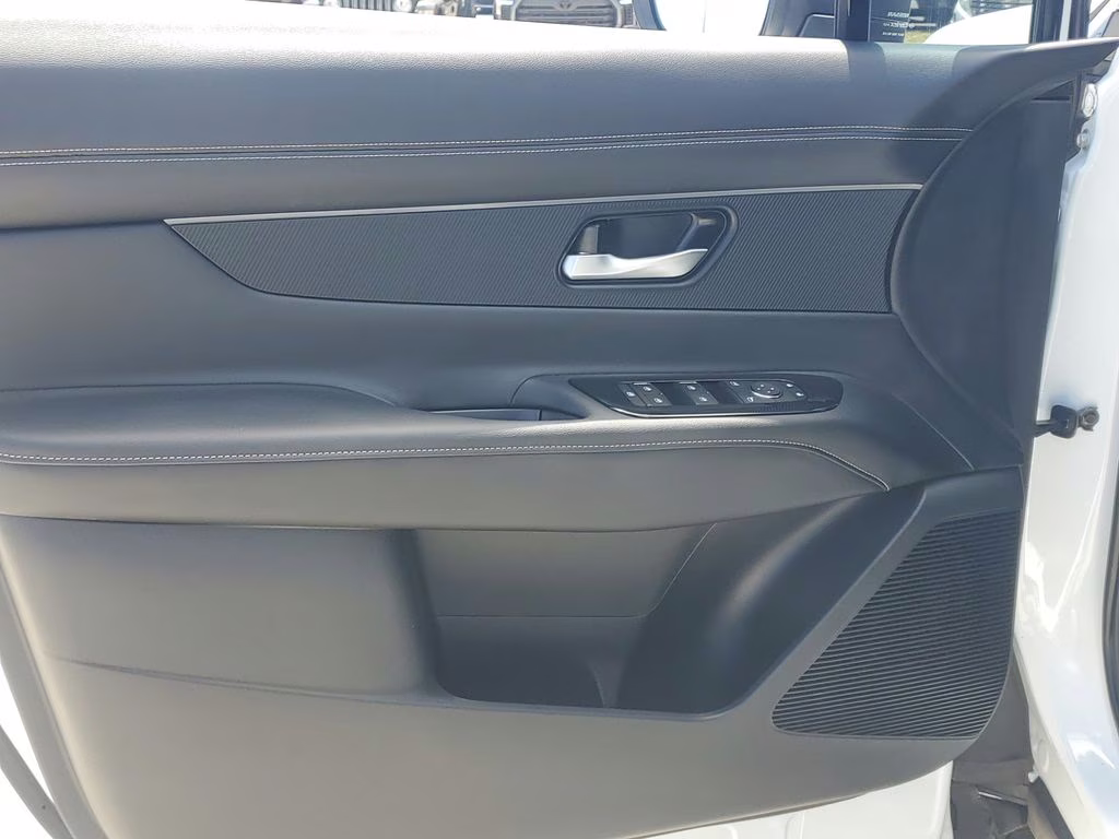 2025 Everest White Pearl Tricoat Nissan Murano SV FWD SUV