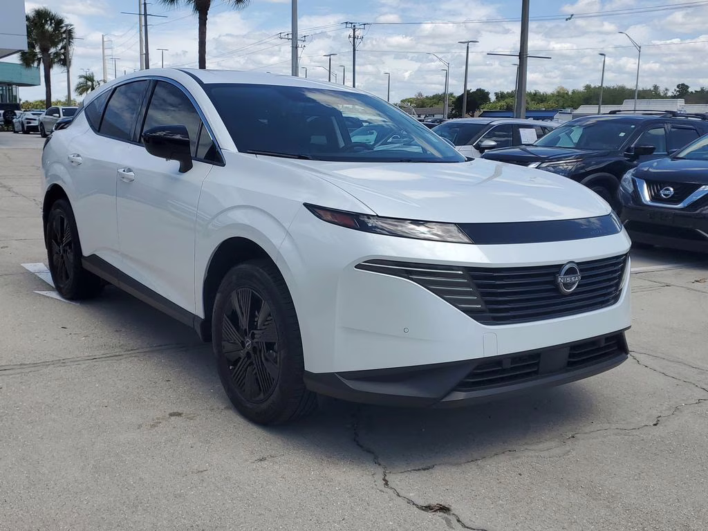 2025 Everest White Pearl Tricoat Nissan Murano SV FWD SUV