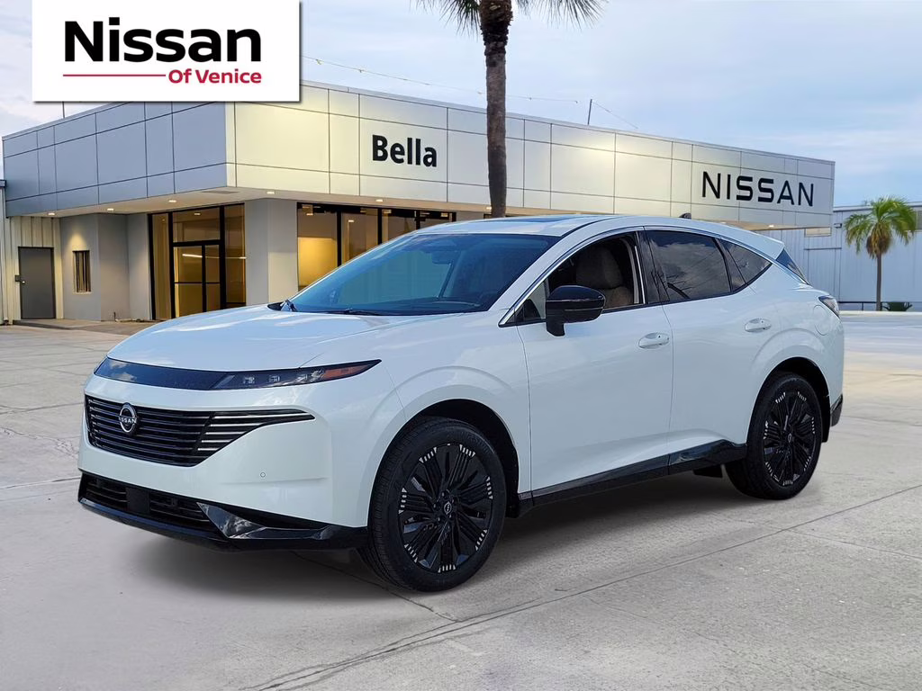 2026 Everest White Pearl Tricoat Nissan Murano Platinum AWD SUV