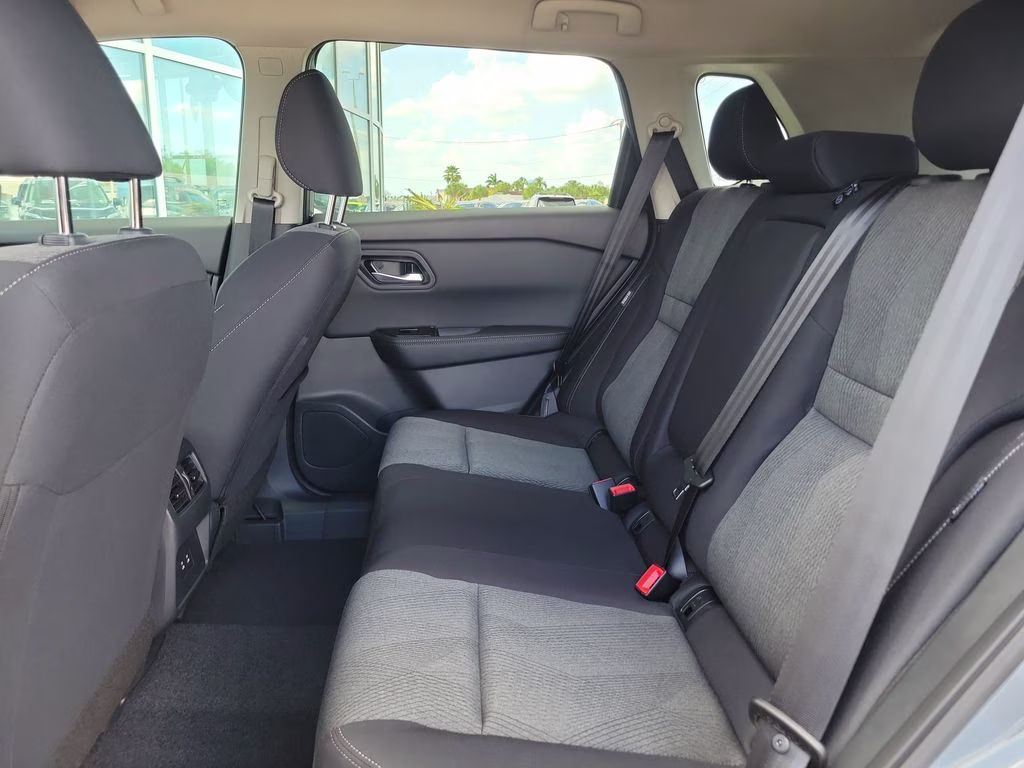 2026 Boulder Gray Pearl Nissan Rogue SV FWD SUV