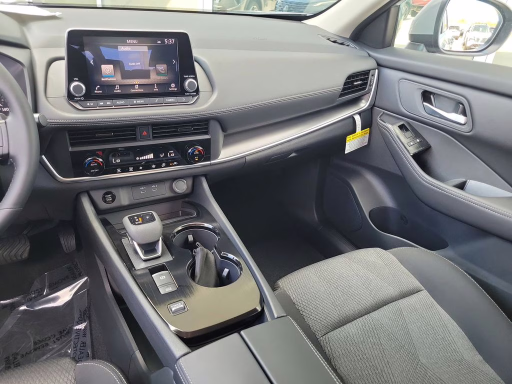 2026 Boulder Gray Pearl Nissan Rogue SV FWD SUV