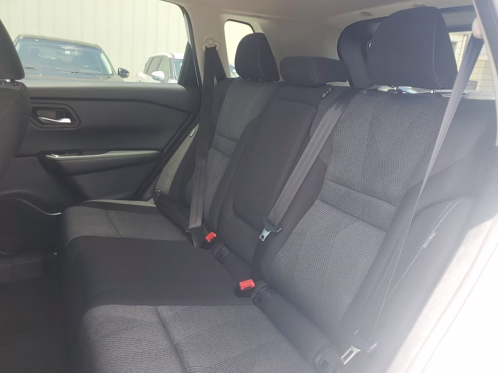 2025 Everest White Pearl Nissan Rogue SV AWD SUV