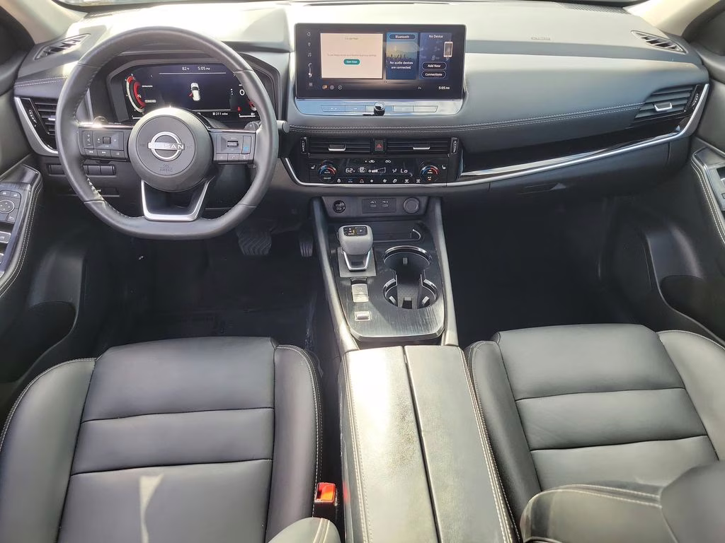 2024 Gun Metallic Nissan Rogue SL FWD SUV