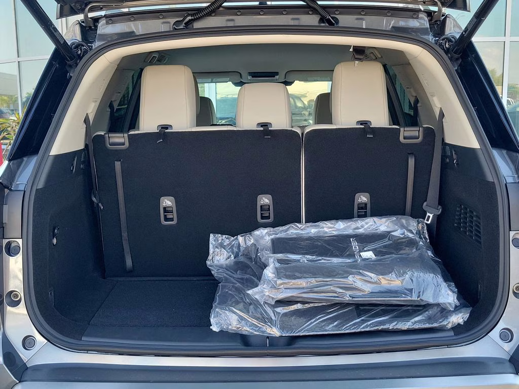 2026 Gun Metallic Nissan Pathfinder SL 4X4 SUV