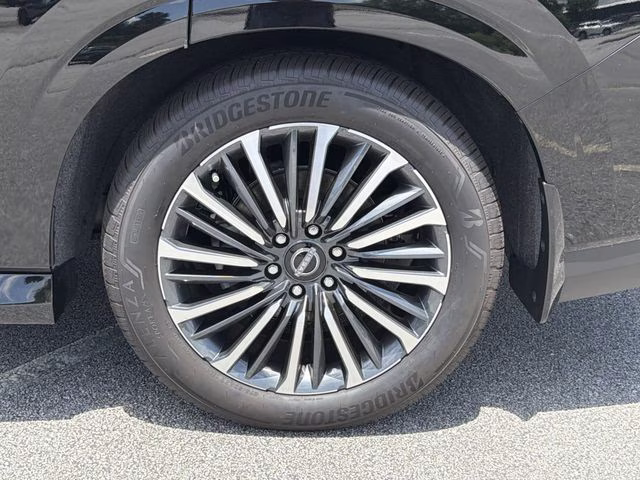 2025 Super Black Nissan Armada Platinum Reserve 4X4 SUV