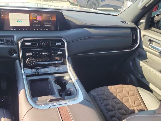 2025 Super Black Nissan Armada Platinum Reserve 4X4 SUV