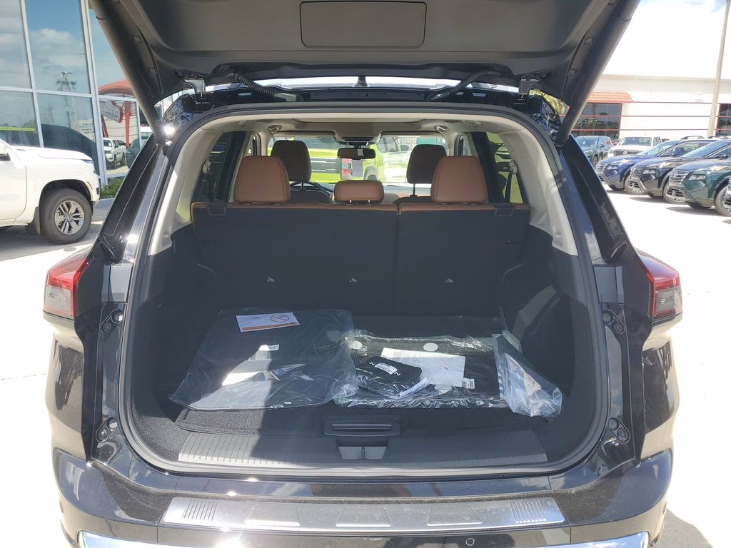 2026 Super Black Nissan Rogue Platinum AWD SUV