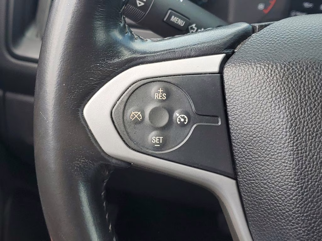 2015 Silver Ice Metallic Chevrolet Colorado LT RWD Truck