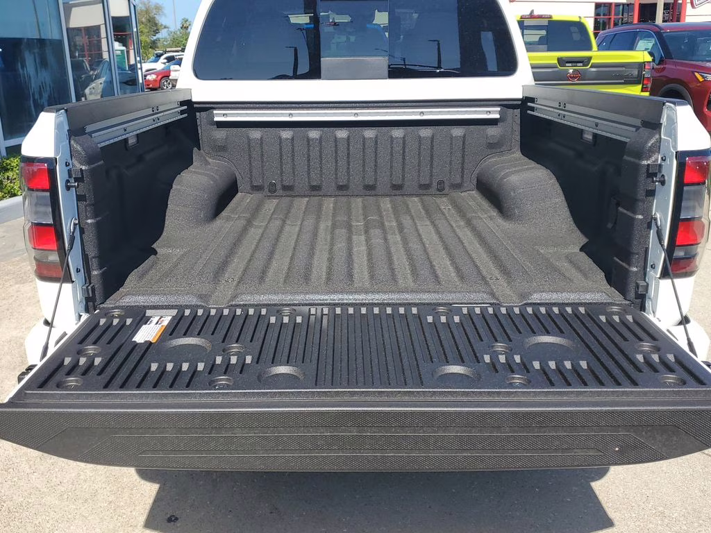 2026 Glacier White Nissan Frontier SV 4X4 Truck