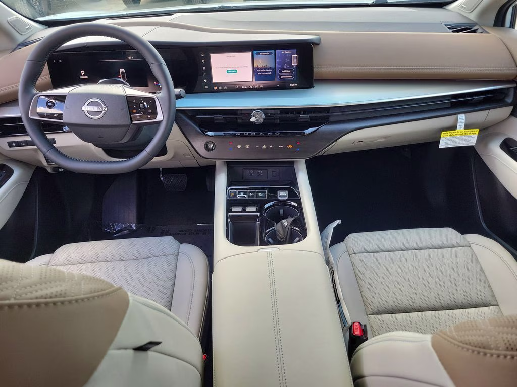 2026 Everest White Pearl Tricoat Nissan Murano Platinum AWD SUV