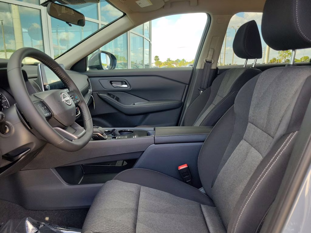 2026 Boulder Gray Pearl Nissan Rogue SV FWD SUV