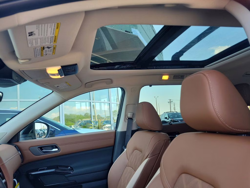 2026 Super Black Nissan Pathfinder Platinum FWD SUV