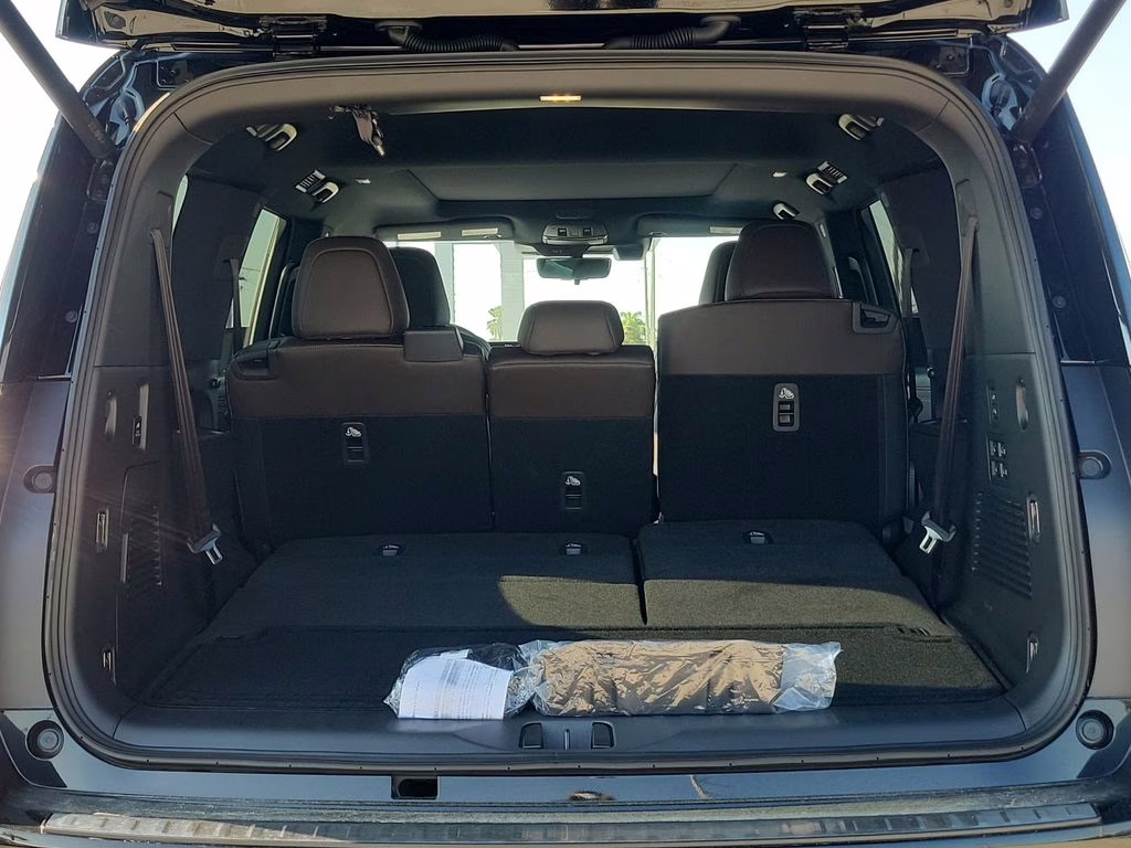 2025 Super Black Nissan Armada Platinum Reserve 4X4 SUV