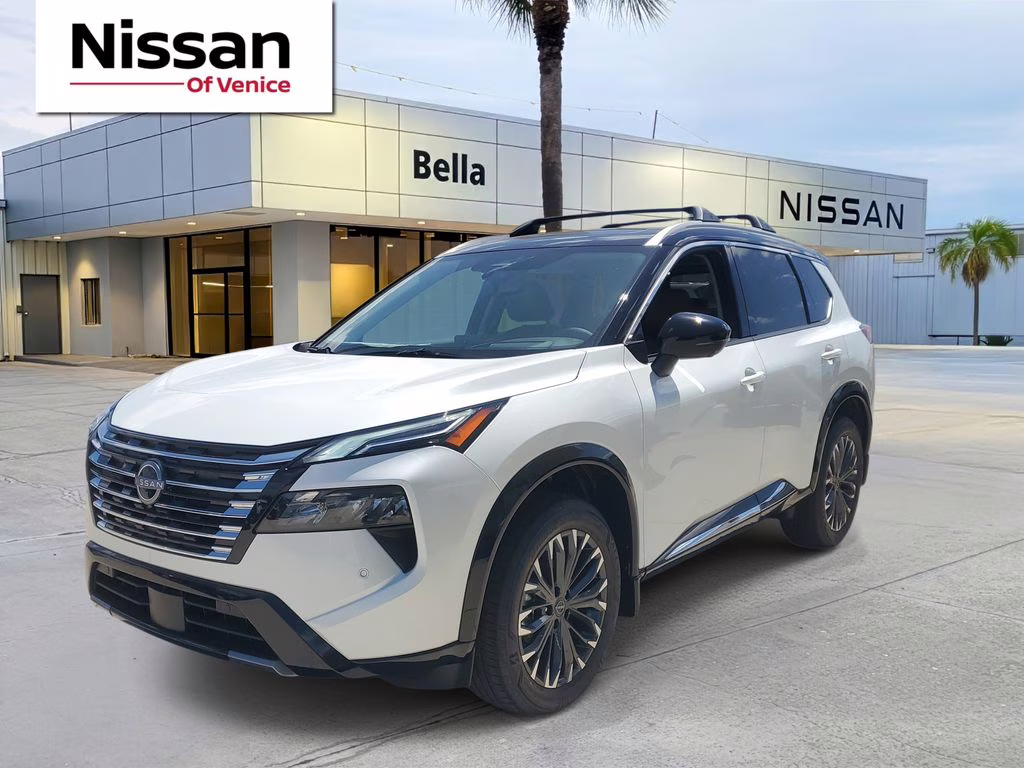 2026 Everest White Pearl/Super Black Nissan Rogue Platinum AWD SUV