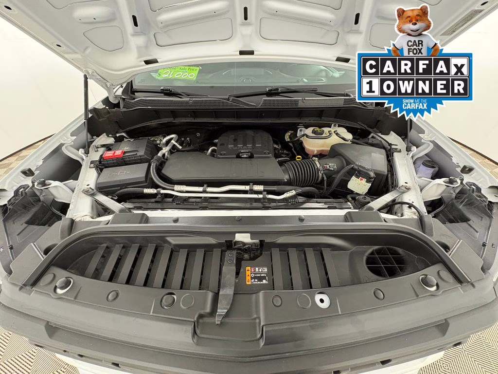 2024 Summit White Chevrolet Silverado 1500 WT 4X4 Truck