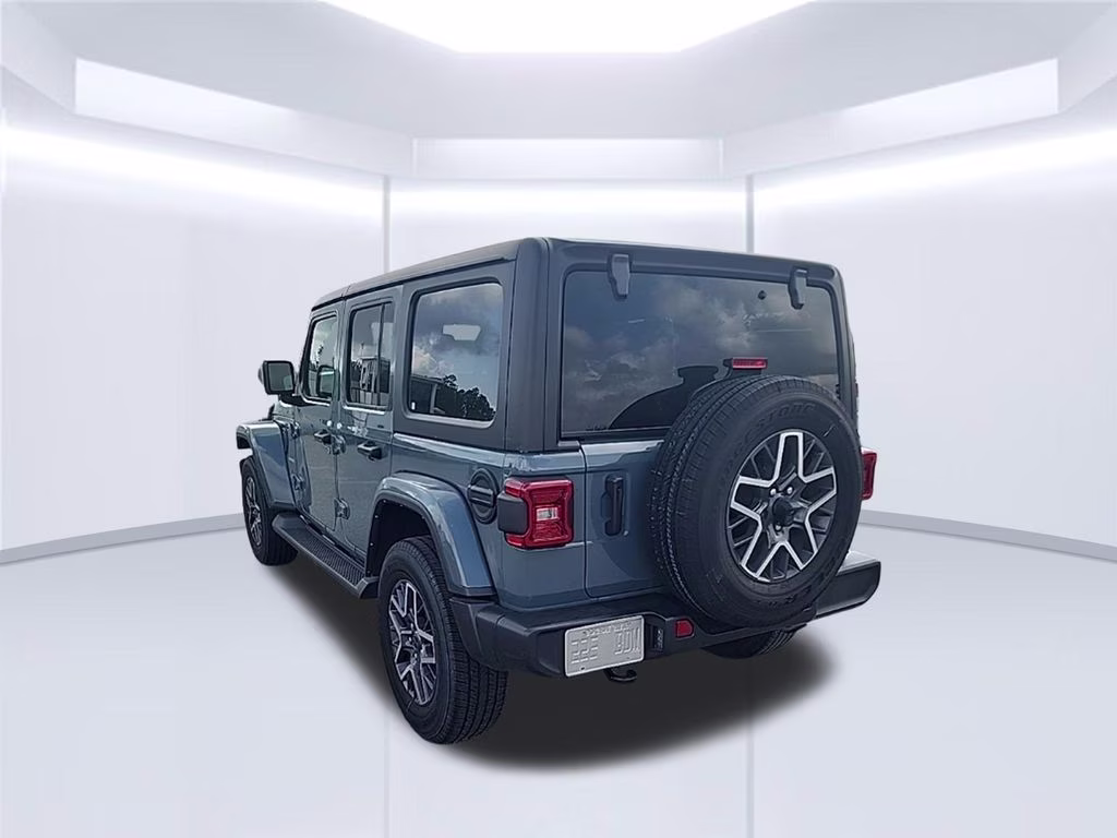 2024 Hydro Blue Pearlcoat Jeep Wrangler Sahara 4X4 SUV