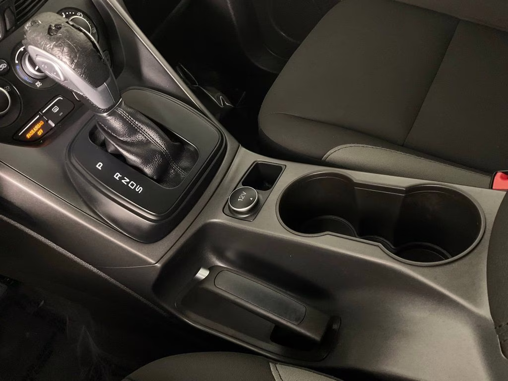 2016 Magnetic Ford Escape S FWD SUV