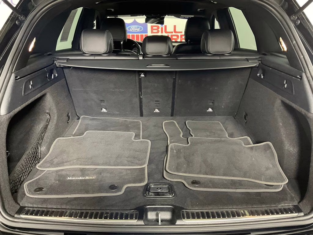2022 Black Mercedes-Benz GLC GLC 300 RWD SUV