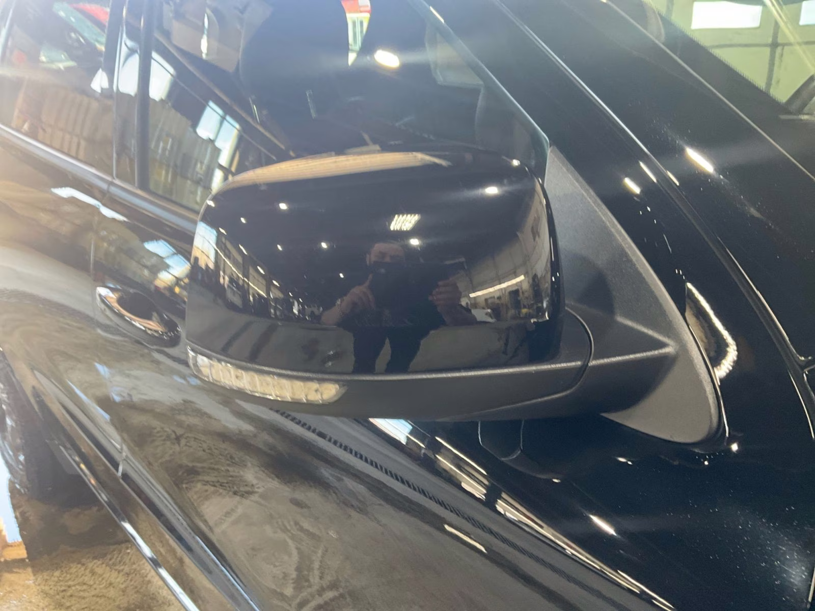 2025 DB Black Crystal Clearcoat Dodge Durango R/T Plus AWD SUV