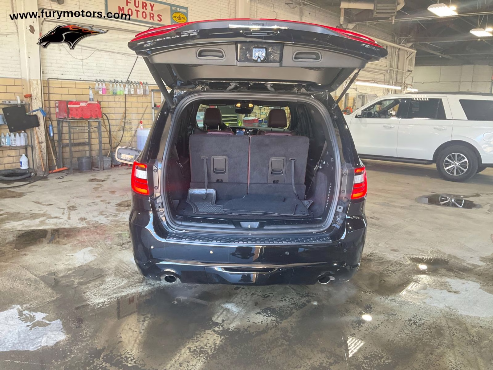 2025 DB Black Crystal Clearcoat Dodge Durango R/T Plus AWD SUV