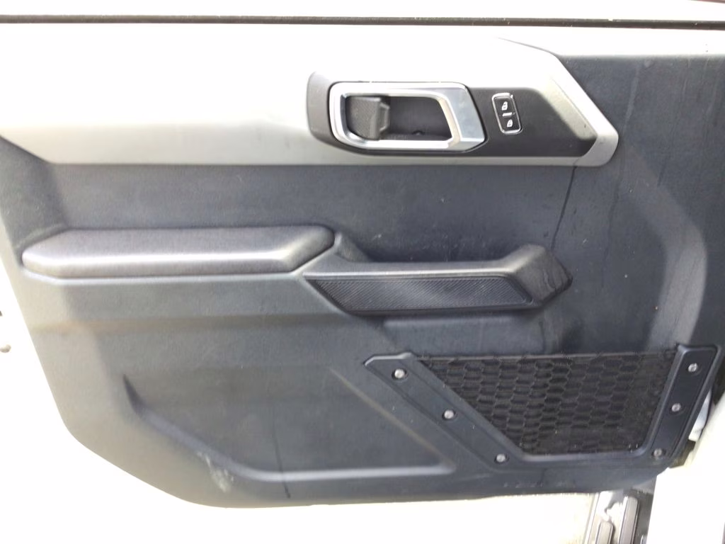 2024 Oxford White Ford Bronco Big Bend 4X4 SUV