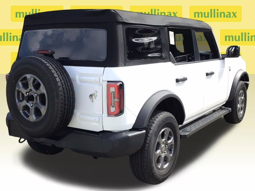 2024 Oxford White Ford Bronco Big Bend 4X4 SUV