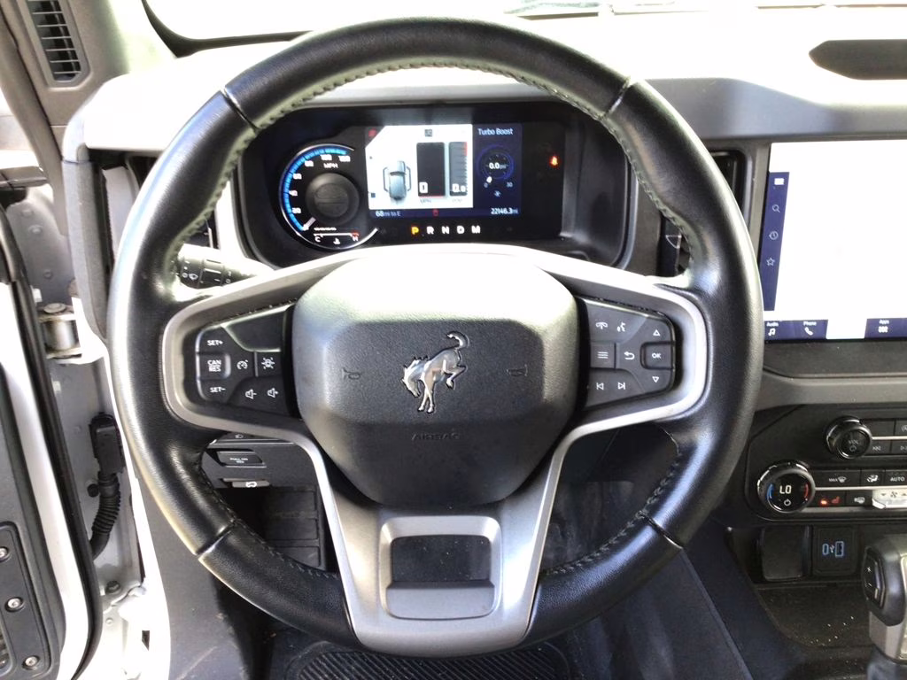 2024 Oxford White Ford Bronco Big Bend 4X4 SUV