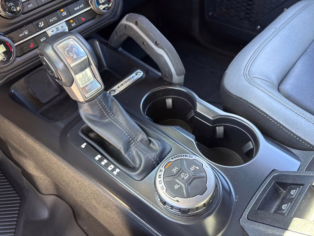 2024 Oxford White Ford Bronco Big Bend 4X4 SUV