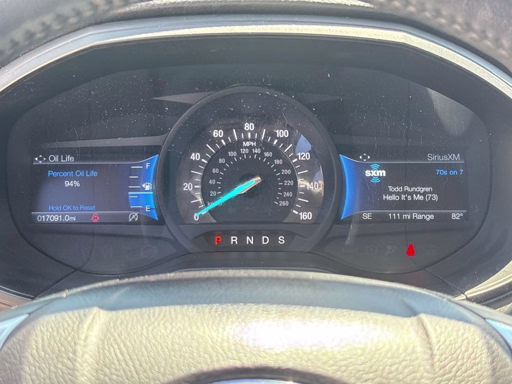 2024 Silver Metallic Ford Edge SEL AWD SUV